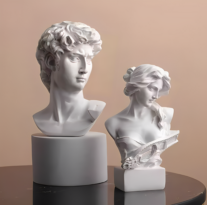 Esculturas Clássicas em Miniatura